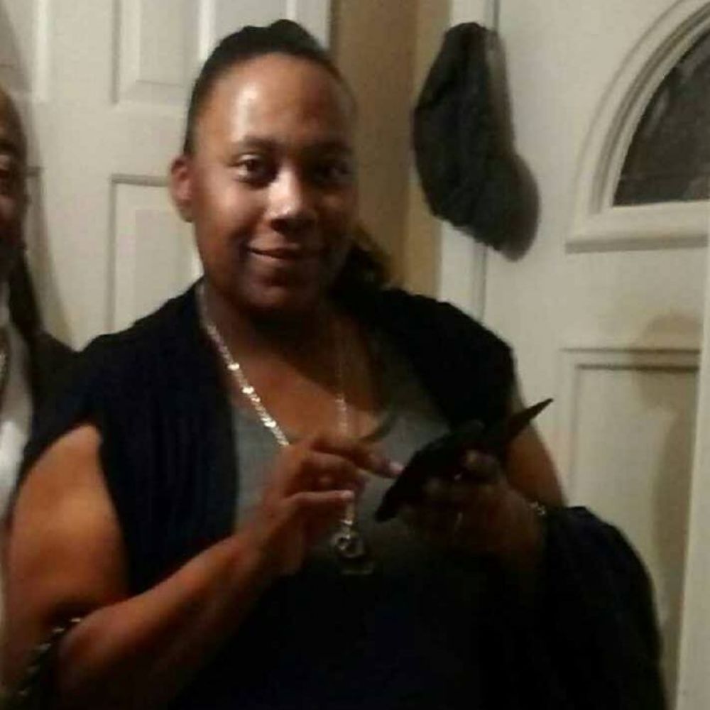 Meet your Posher, Denise